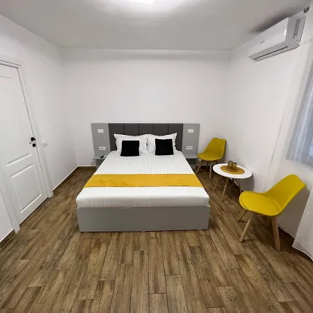 Vila Adelis Vama Veche Exterior photo